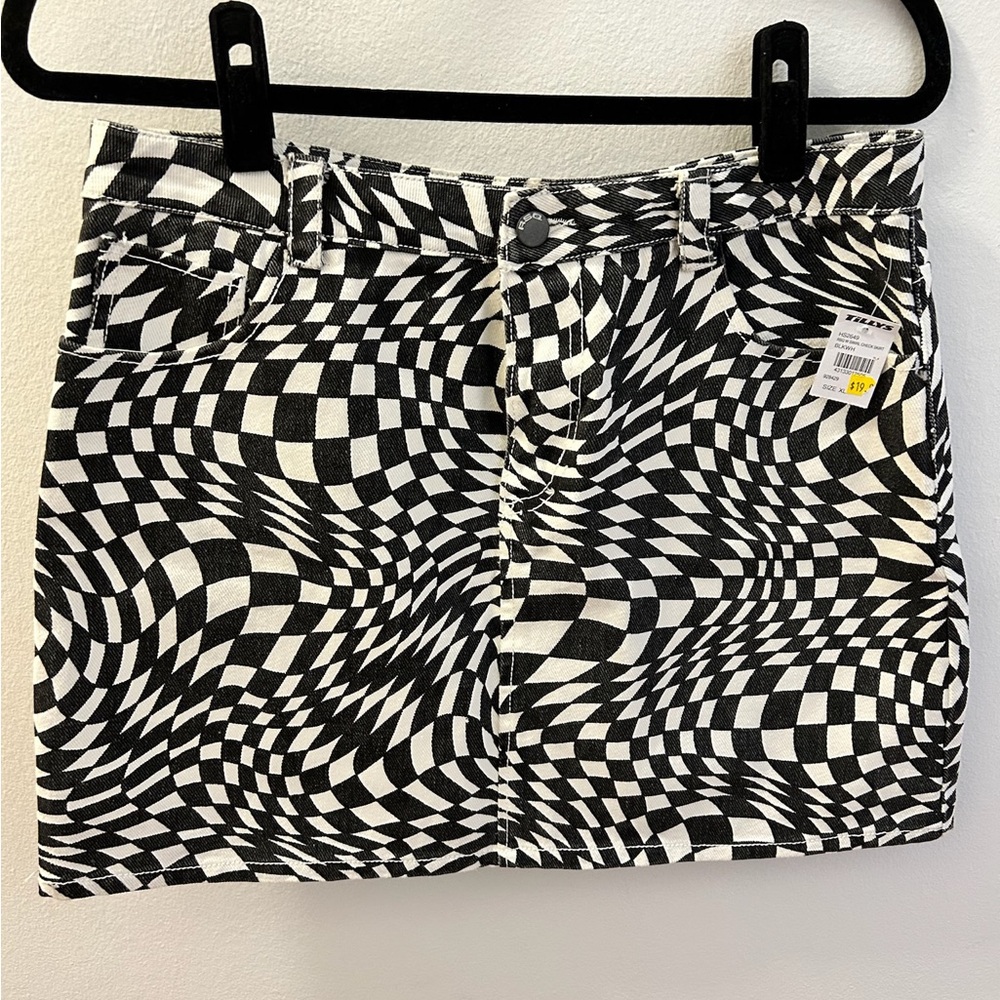 Black and White Checkered Skirt